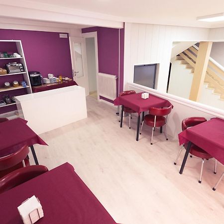 Hostal Viena Soria Esterno foto